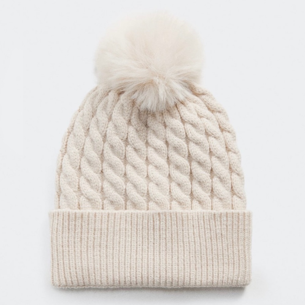 NWT Mango Knitted Braided Hat